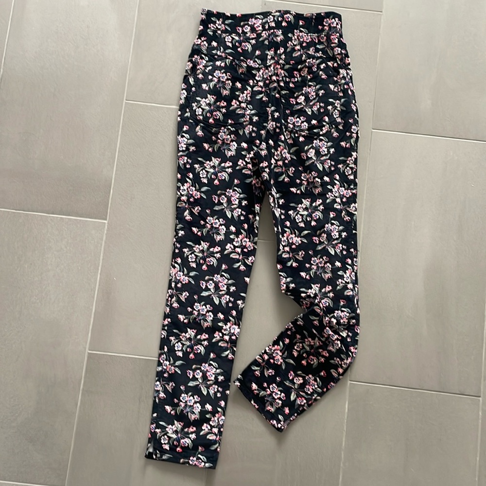 Rebecca Taylor Black Skinny Jeans with Pink Floral Print - Picture 4 of 16